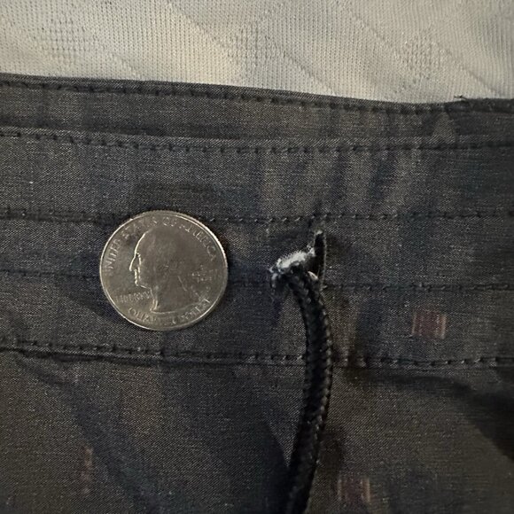 Free World Men’s Shorts 36 Used Grey - Picture 3 of 6